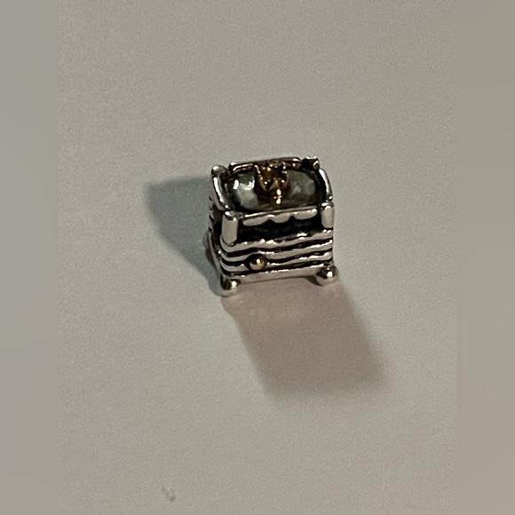 Authentic Pandora The princess and the pea charm s925 ale - Picture 7 of 7